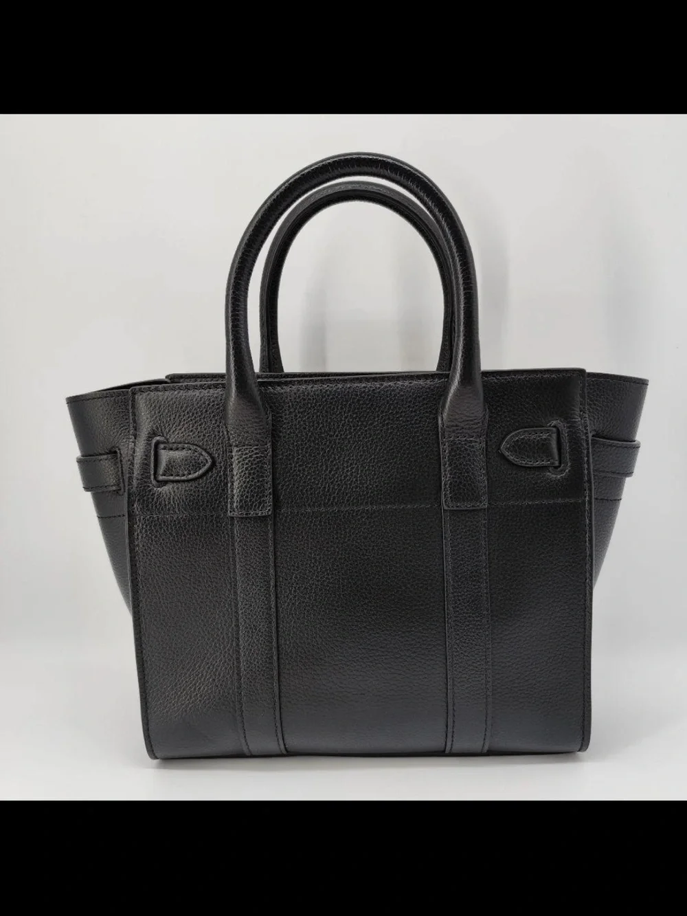 Mulberry structured pebbled